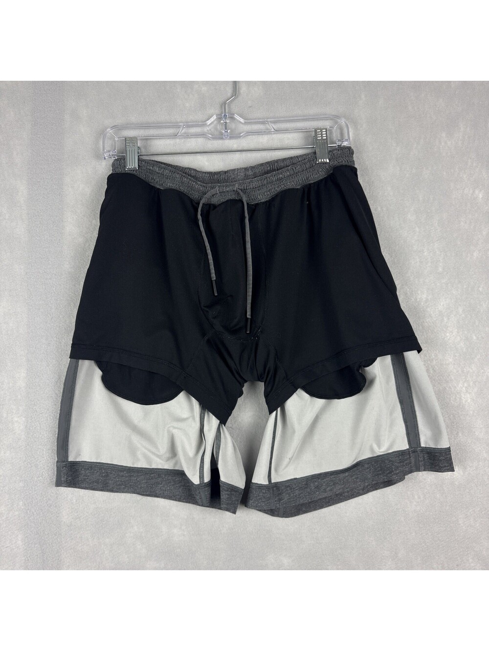 Lululemon Pace Breaker Shorts Lined 9" Inseam Mens XL Gray Athletic Gym Stretch - Picture 8 of 9